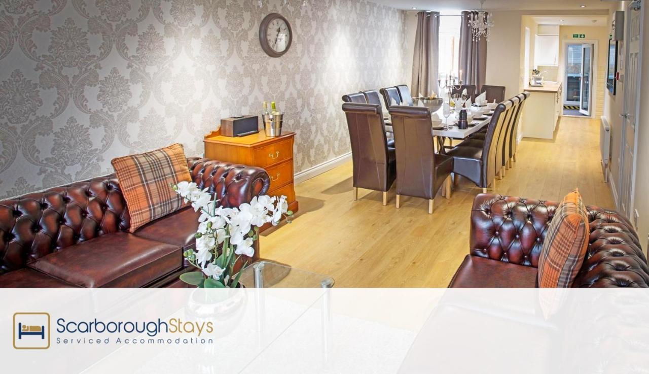 Scarborough Stays - Luxury Townhouse Ideal For Large Groups - Hot Tub Экстерьер фото